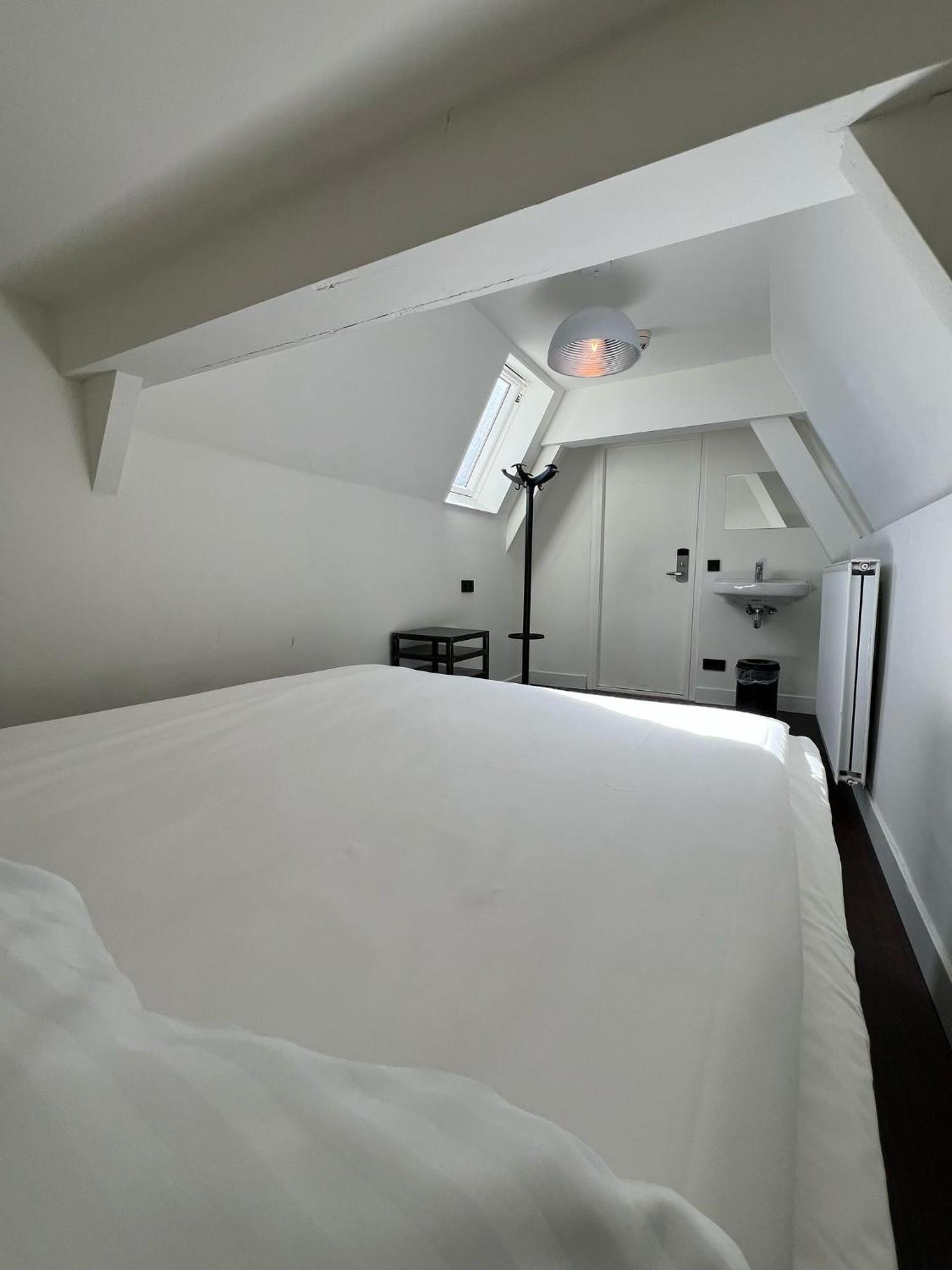Amigo Budget Hotel Amsterdam Exterior photo