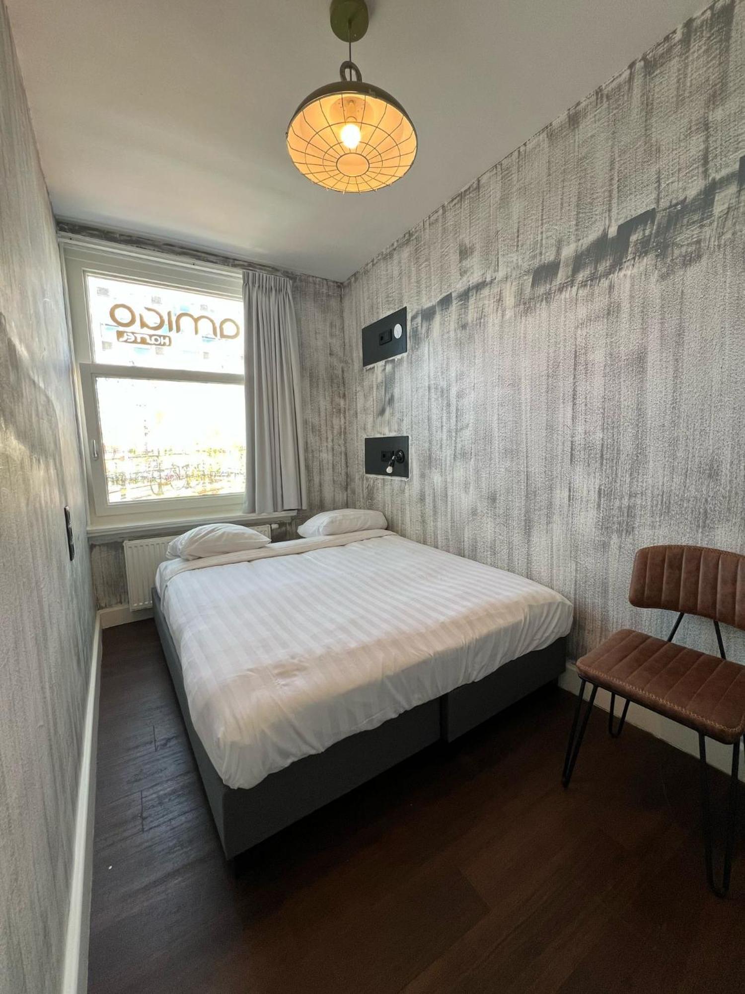 Amigo Budget Hotel Amsterdam Exterior photo